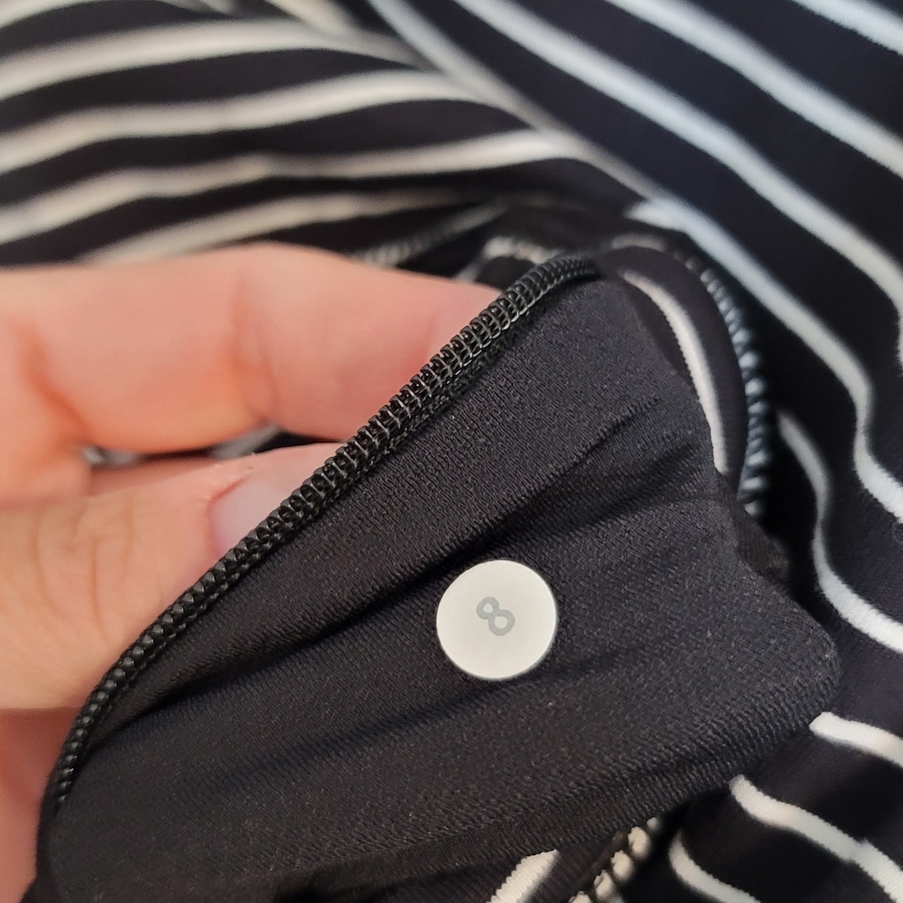 Lululemon Base Runner 1/2 Zip In Parallel Stripe … - image 8